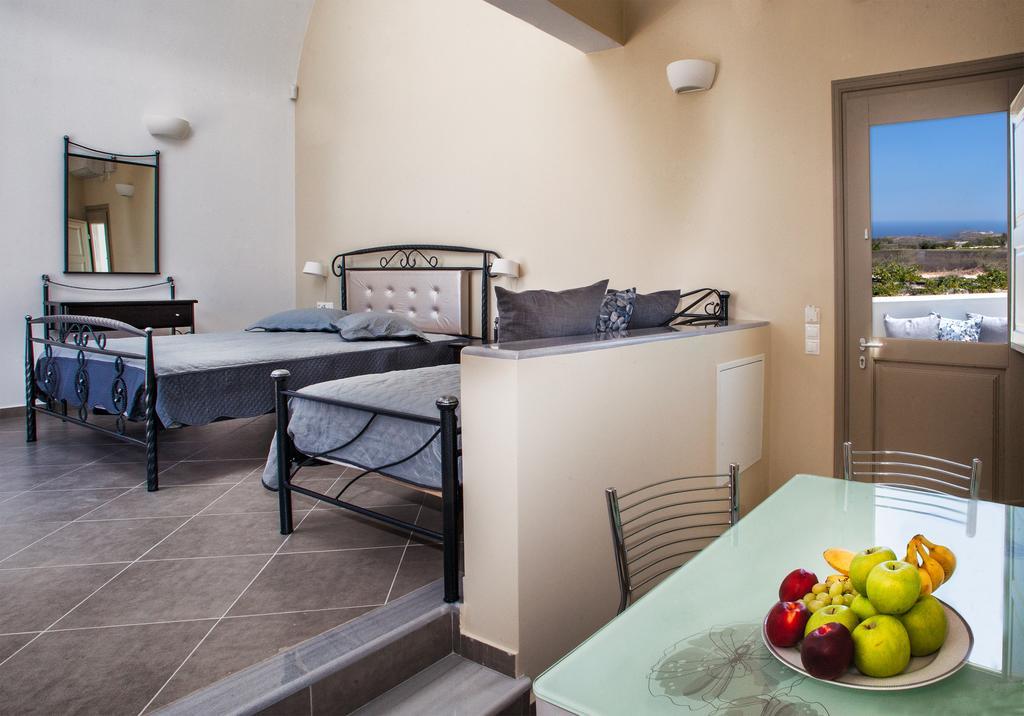 Santa Rinoula Suites Sea Sunset Views Adults Only Megalochori  Exteriér fotografie